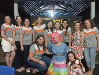Noite de AutÃ³grafos reuniu centenas de pessoas em Rio Bonito do IguaÃ§u